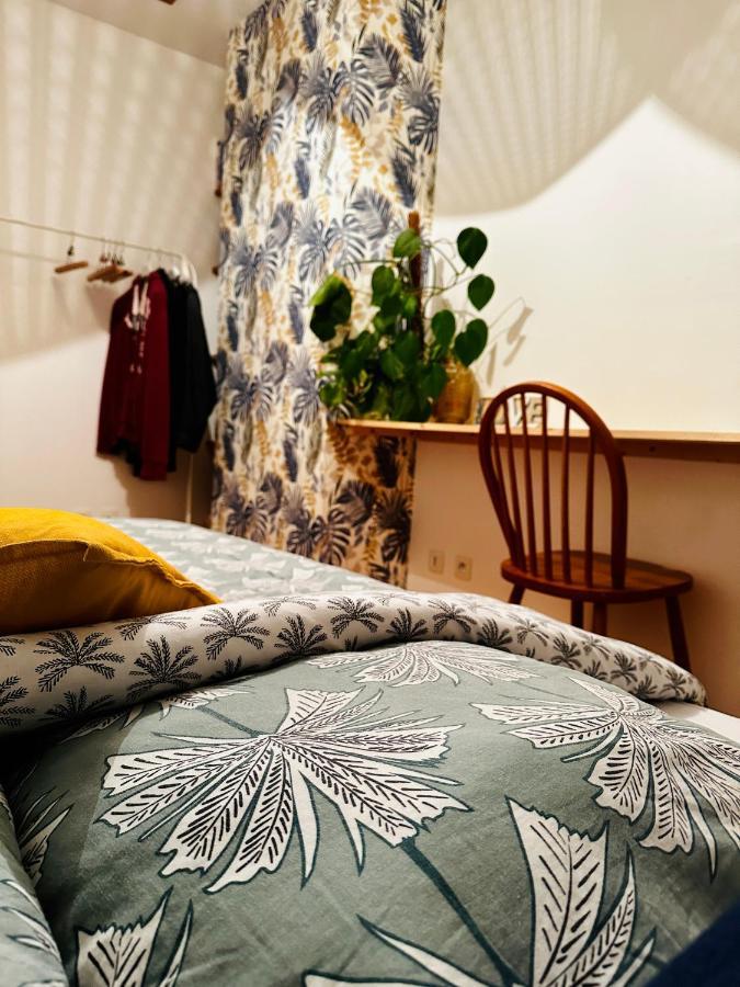 Chambre Avec Bureau Yvetot Centre Esterno foto